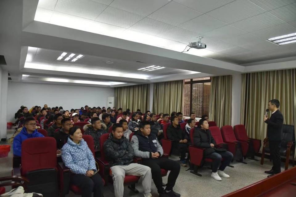 cc1759b59dab4fc8ac6b3722cff05fbe.jpg Cache_541e5490e168baa2..jpg