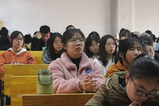 b1b8291e682a45daadc94e3e05347a6e.jpg b1b8291e682a45daadc94e3e05347a6e.jpg