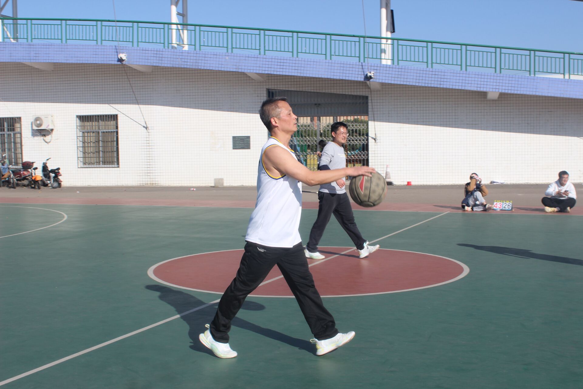 f0817f3d344348a1a05b882c8f3c7c29.jpg cca5084099fd4cceaaac82cabefcf9dd.jpg