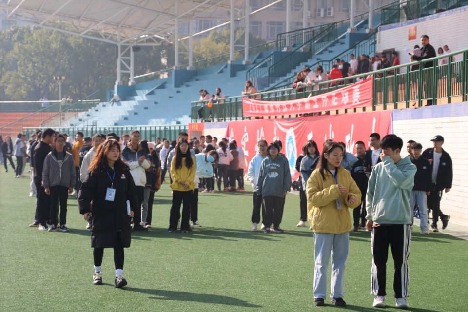 facb09d2a8bf4b70b780a344083aac3a.jpg 48d5f1eb79870f6a.jpg