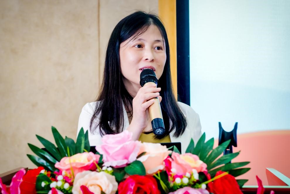 85304d84f6594df29bf541c740933338.jpg 85304d84f6594df29bf541c740933338.jpg