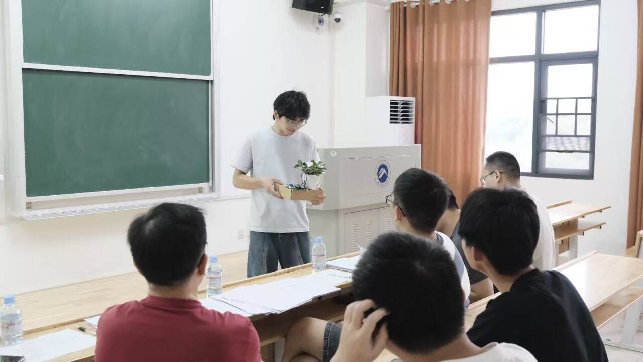 fabed0abd1654eb1b6a1e8edd6254ef0.jpg fabed0abd1654eb1b6a1e8edd6254ef0.jpg