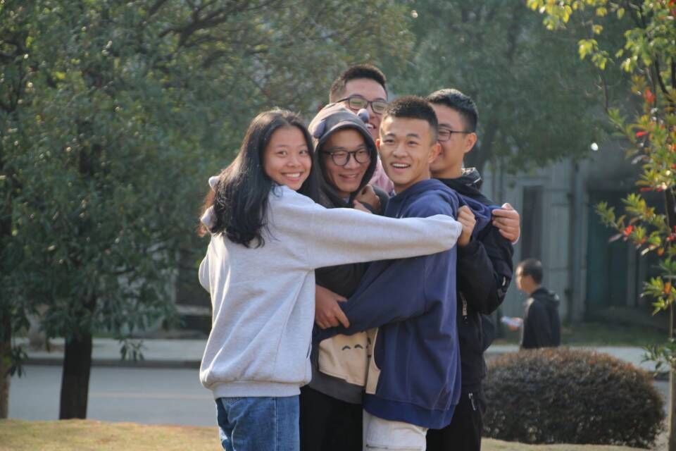 d0210f6f0efb414e9f5f137159771af2.jpg 2.jpg