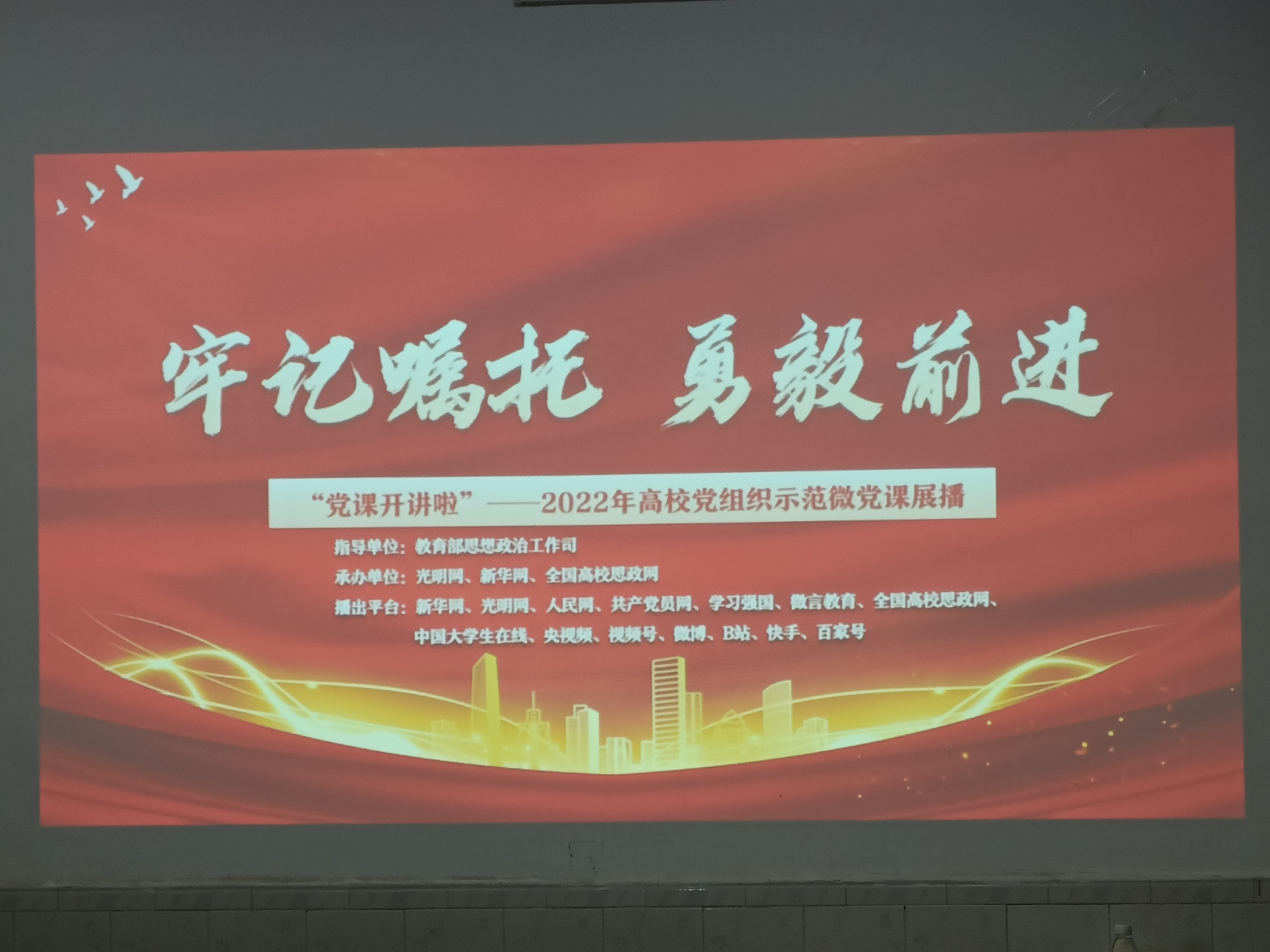 7c9c8e153eb44b11bf29dc8c1a89bd4d.jpg 7c9c8e153eb44b11bf29dc8c1a89bd4d.jpg