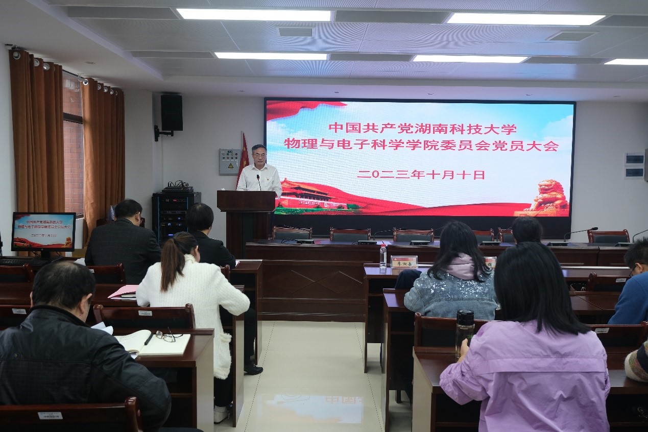 84121bd6842442d596f5d2f9408cfee3.jpg 84121bd6842442d596f5d2f9408cfee3.jpg