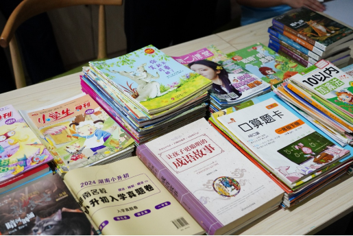 dbe49b89fd7248489c25aeb8d76be165.png dbe49b89fd7248489c25aeb8d76be165.png