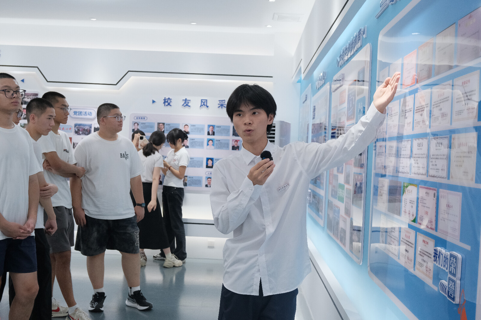 208f3bd0953f438caf91507d6008ec23.png 208f3bd0953f438caf91507d6008ec23.png