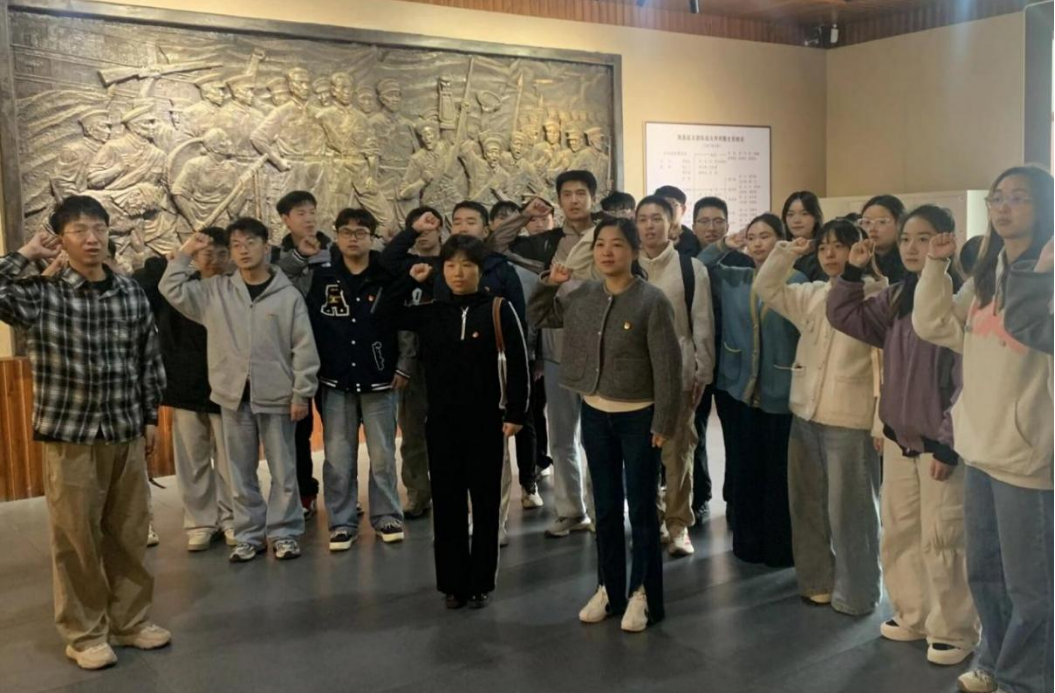 e64d3cd1326b41b794fb962c50d715b7.png e64d3cd1326b41b794fb962c50d715b7.png